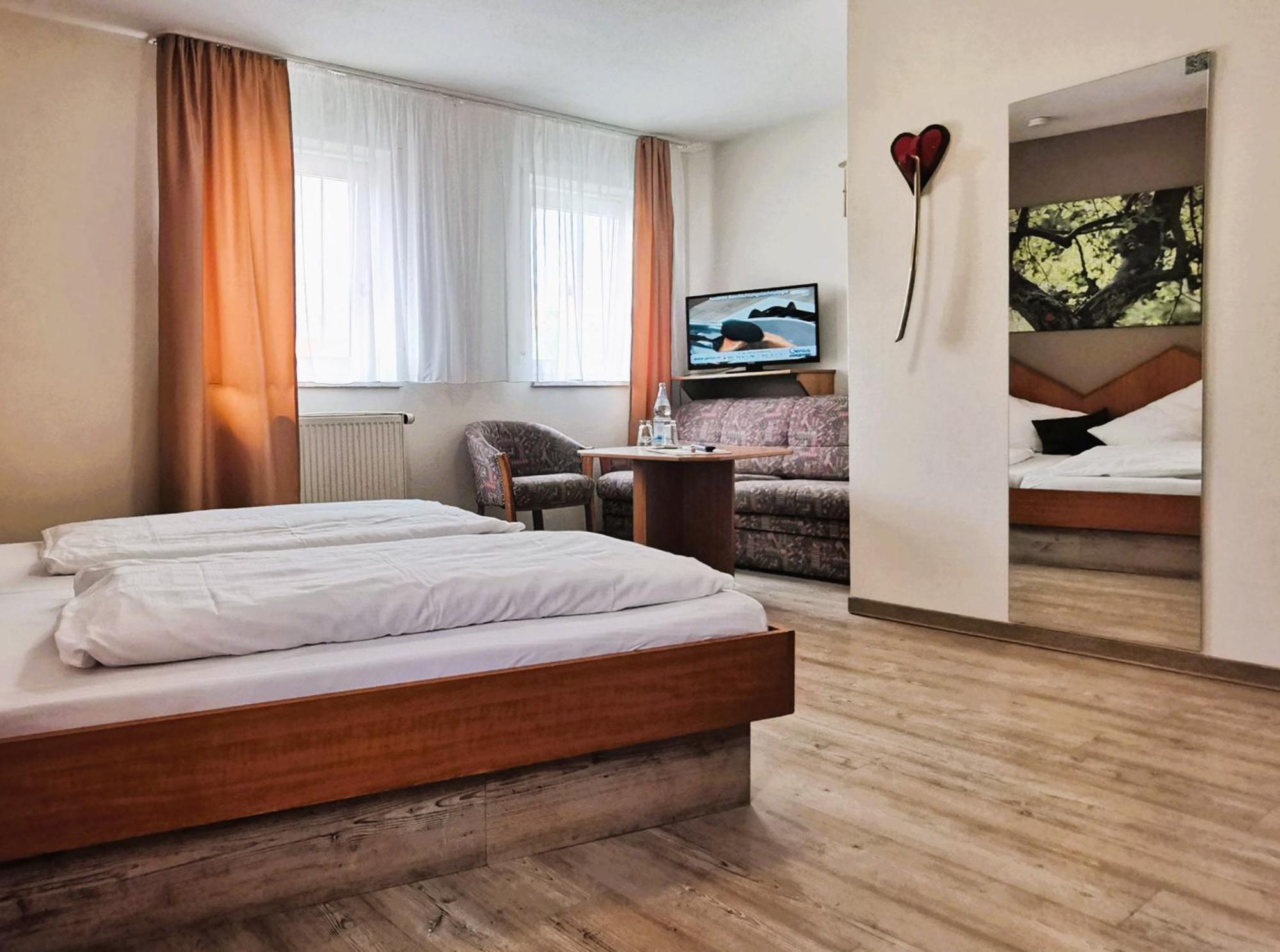 Gasthaus & Hotel Drei Lilien Werbach Eksteriør billede