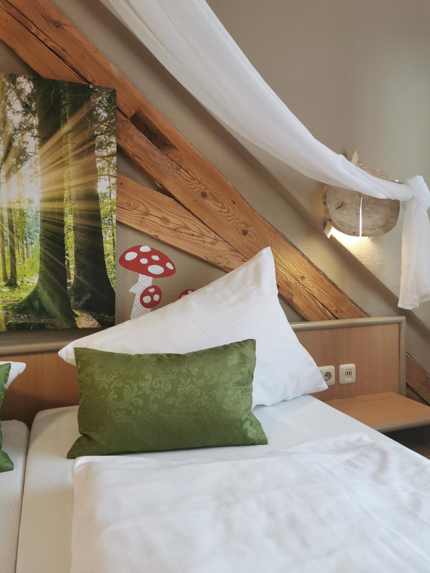 Gasthaus & Hotel Drei Lilien Werbach Eksteriør billede